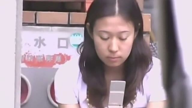 【盗撮動画】えっ!?ほんとにいるんだ…。街中に潜むノーパン族を記録した貴重な映像ｗ